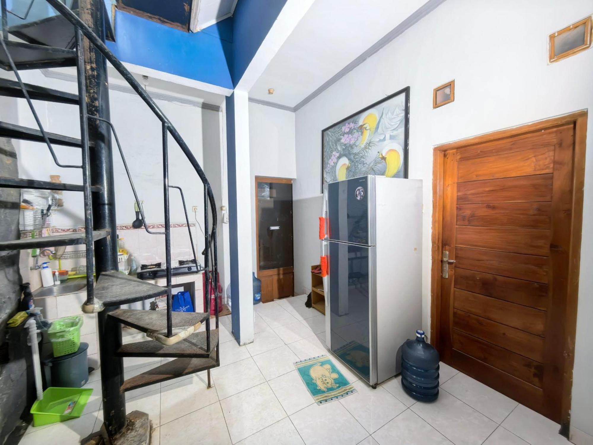 Mutiara Babarsari Homestay Jogja Yogyakarta Kültér fotó