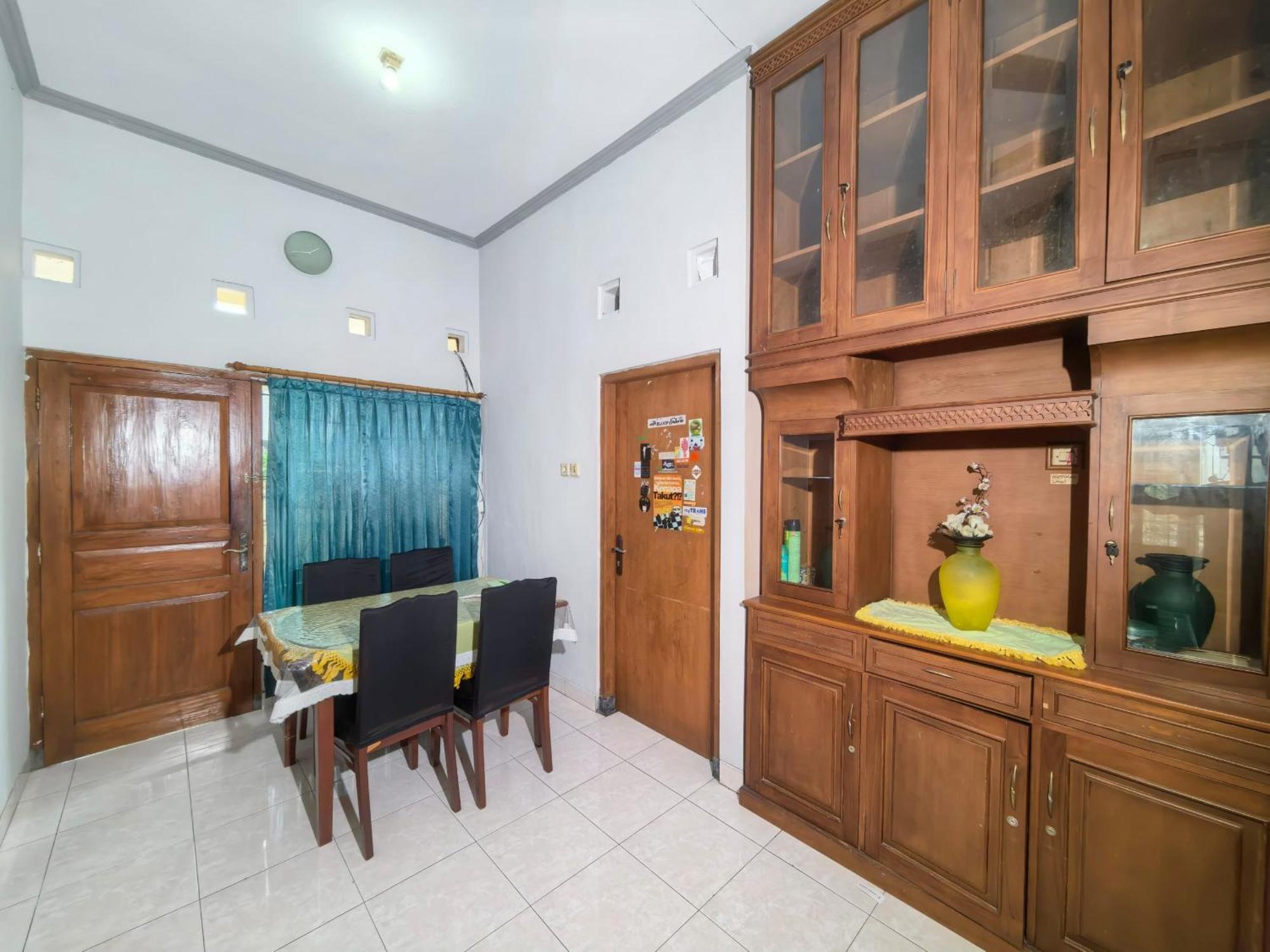 Mutiara Babarsari Homestay Jogja Yogyakarta Kültér fotó